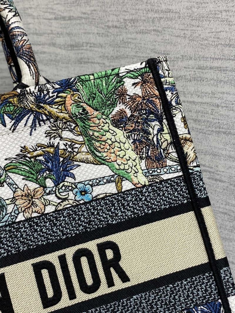 Christian Dior Shopping Bags